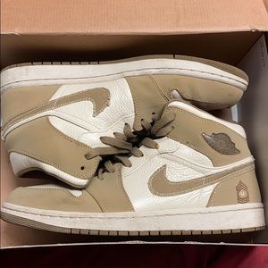 Air Jordan 1